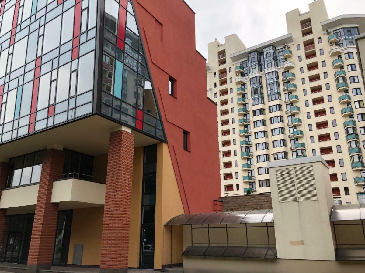 Солнечная Квартира На Ломоносова 71, Вднх Киев Екстериор снимка